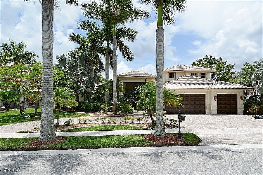 1st image of 1040 Nautica Dr