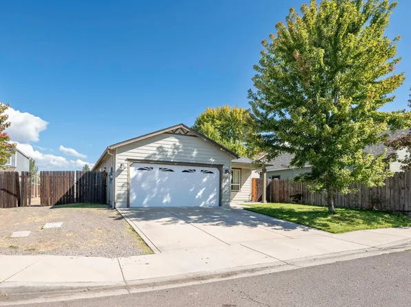 3680 Abigail Dr, White City, OR 97503