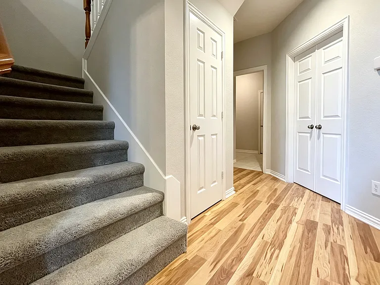1713 Snow Owl Ct — Photo 10