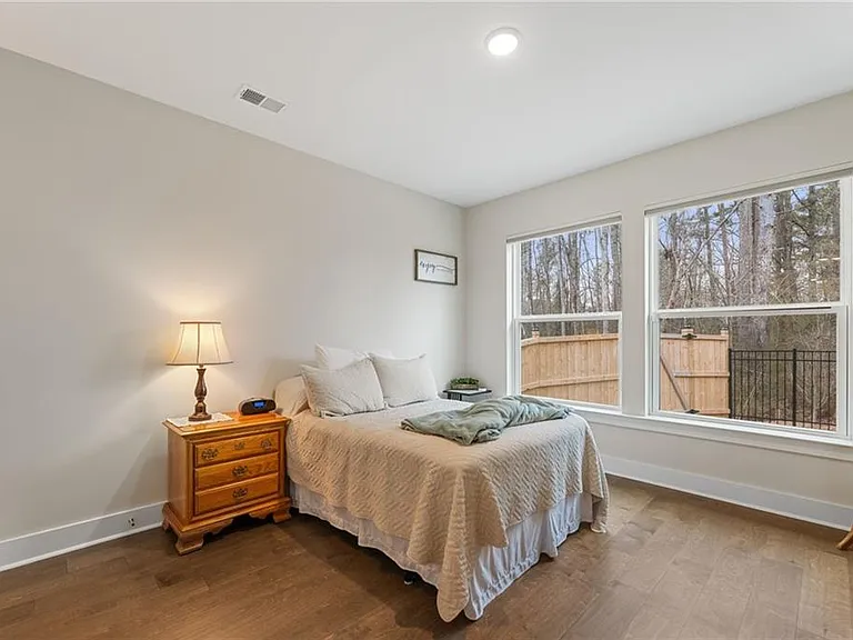 4815 Briscoe Dr — Photo 15