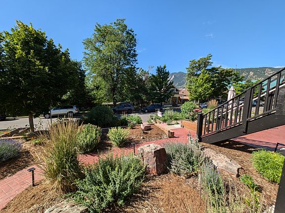 2nd image of 1427 Mapleton Ave APT E