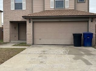 6318 N 19th Ln, McAllen, TX 78504