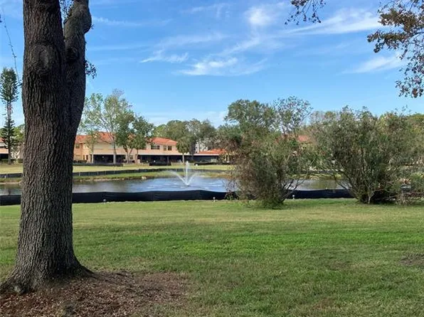 5920 80th St N Unit 110, Saint Petersburg, FL 33709