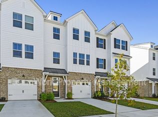 9413 Sun Fountain Dr, Summerville, SC 29485