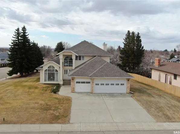 202 7th AVENUE W, Biggar, SK S0K 0M0