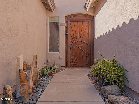 5th image of 4291 N Sunset Cliff Dr