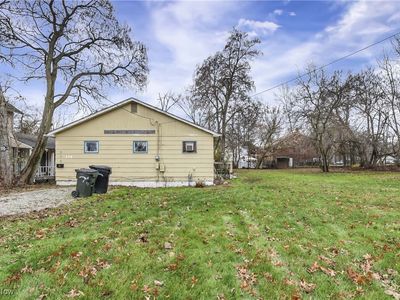 334 16th St, Elyria, OH, 44035