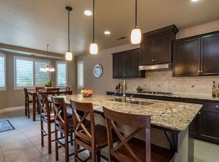 3665 Prescott Ave, Clovis, CA 93619