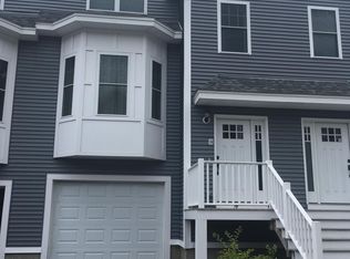 8 Arapahoe Way, Westford, MA 01886