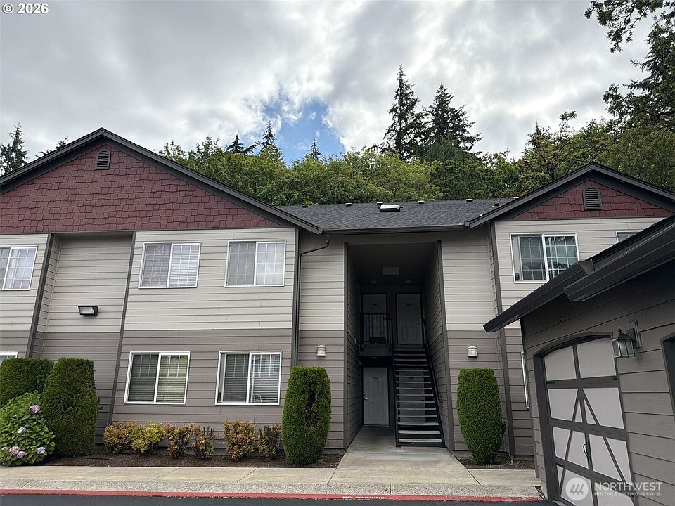 1st image of 14609 NE 20th Avenue #C207