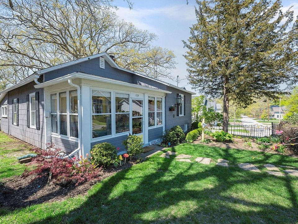 624 Cherry Ave, Lakeside Marblehead, OH 43440 Zillow