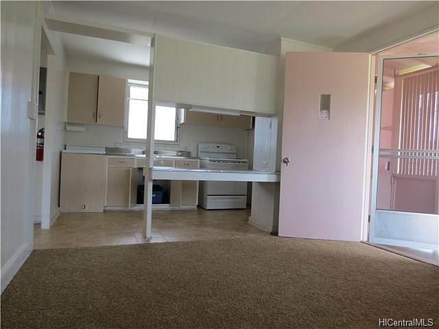 2nd image of 1147 Elm St APT B