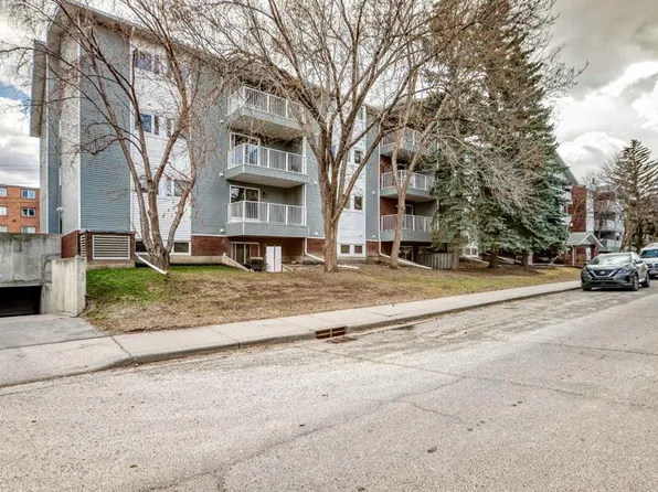 525 N 56th Ave SW #110, Calgary, AB T2V 4Z9