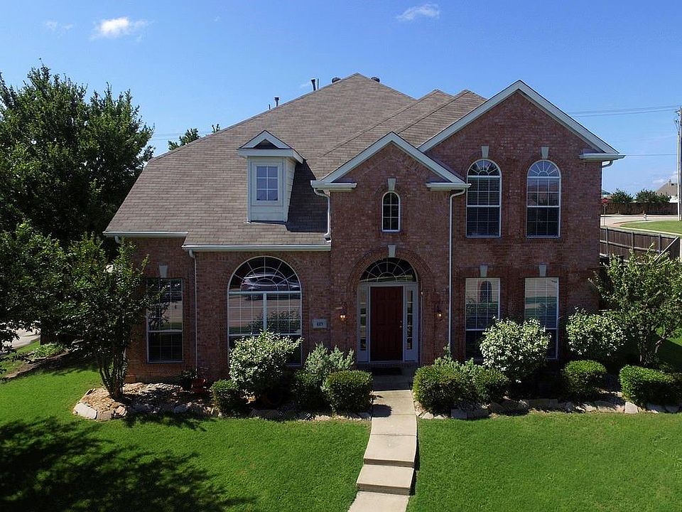 1st image of 489 Monterey Dr