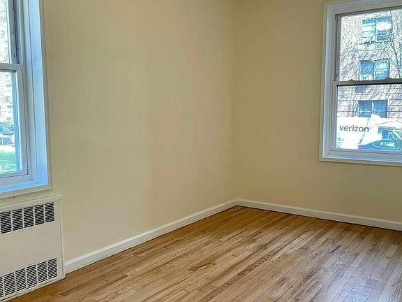 4th image of 35-50 75th St #1G