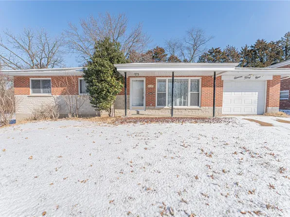 1149 Mary Candace Ln, Saint Louis, MO 63125