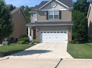 525 Parkgate Dr, Lake Saint Louis, MO 63367