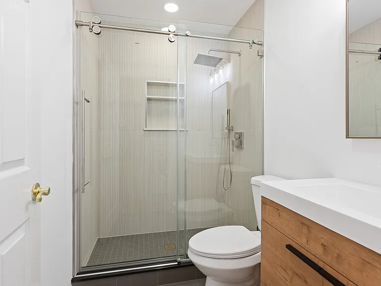 121 Jackson St #2 — Photo 10