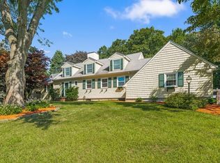 2 Fulton Rd, Andover, MA 01810