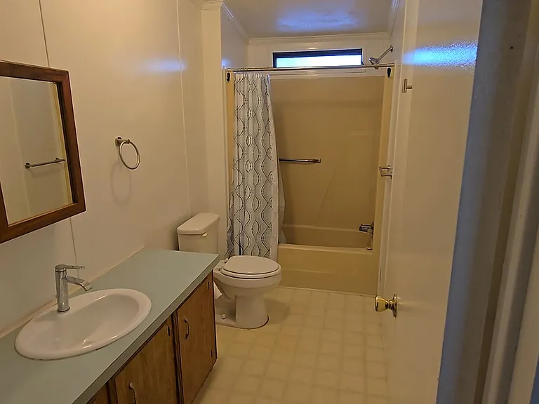 203 Iowa St — Photo 23