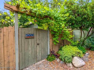 3665 Canyon Crest Rd, Altadena, CA 91001