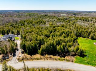 7940 Iveson Dr, Ottawa, ON K0A2P0