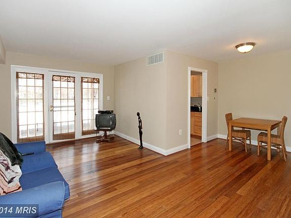 4th image of 9457 Fairfax Blvd APT 103