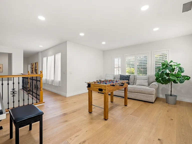 19366 Fortune Pl — Photo 46