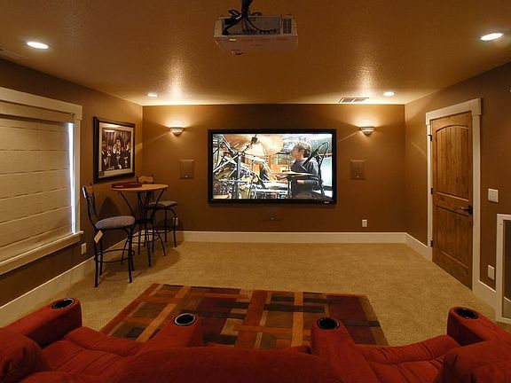 Media/Bonus Room