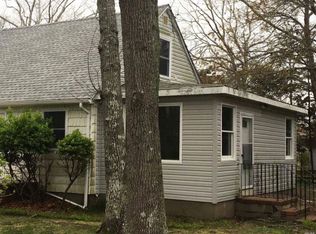 46 Nash Ave, Riverhead, NY 11901