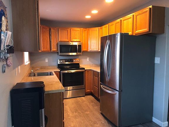 5th image of 708 Harris Ave