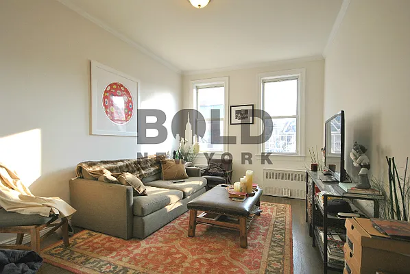 Rented by Bold New York | media 7