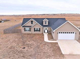 5473 Mathew Ave, Williston, ND 58801