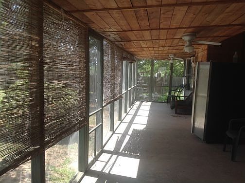 Screened in porch