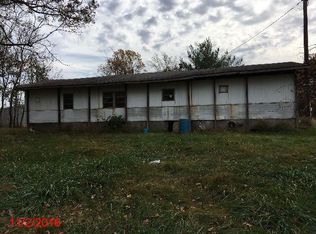 8078 N Oak Ridge Rd, Morgantown, IN 46160