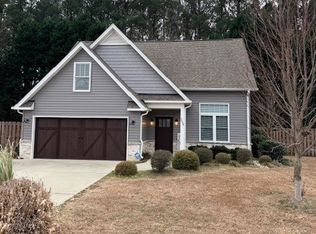 3668 Lighthouse Ln, Hayes, VA 23072