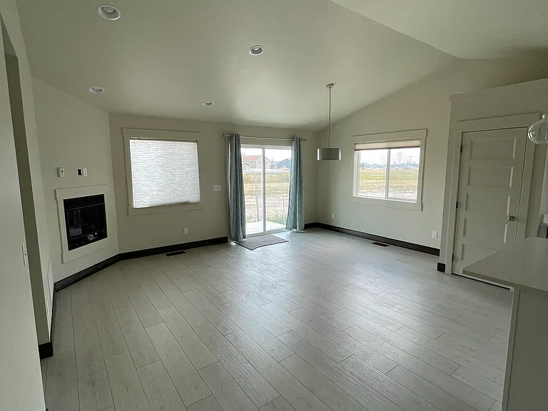 833 Lake Francis Dr — Photo 7
