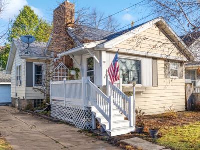 30 West TENNESSEE AVENUE, Oshkosh, WI, 54901