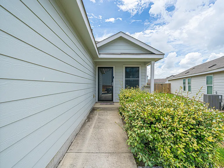 6410 Magee Run — Photo 11