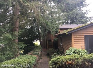 818 SW 156th St APT A, Burien, WA 98166