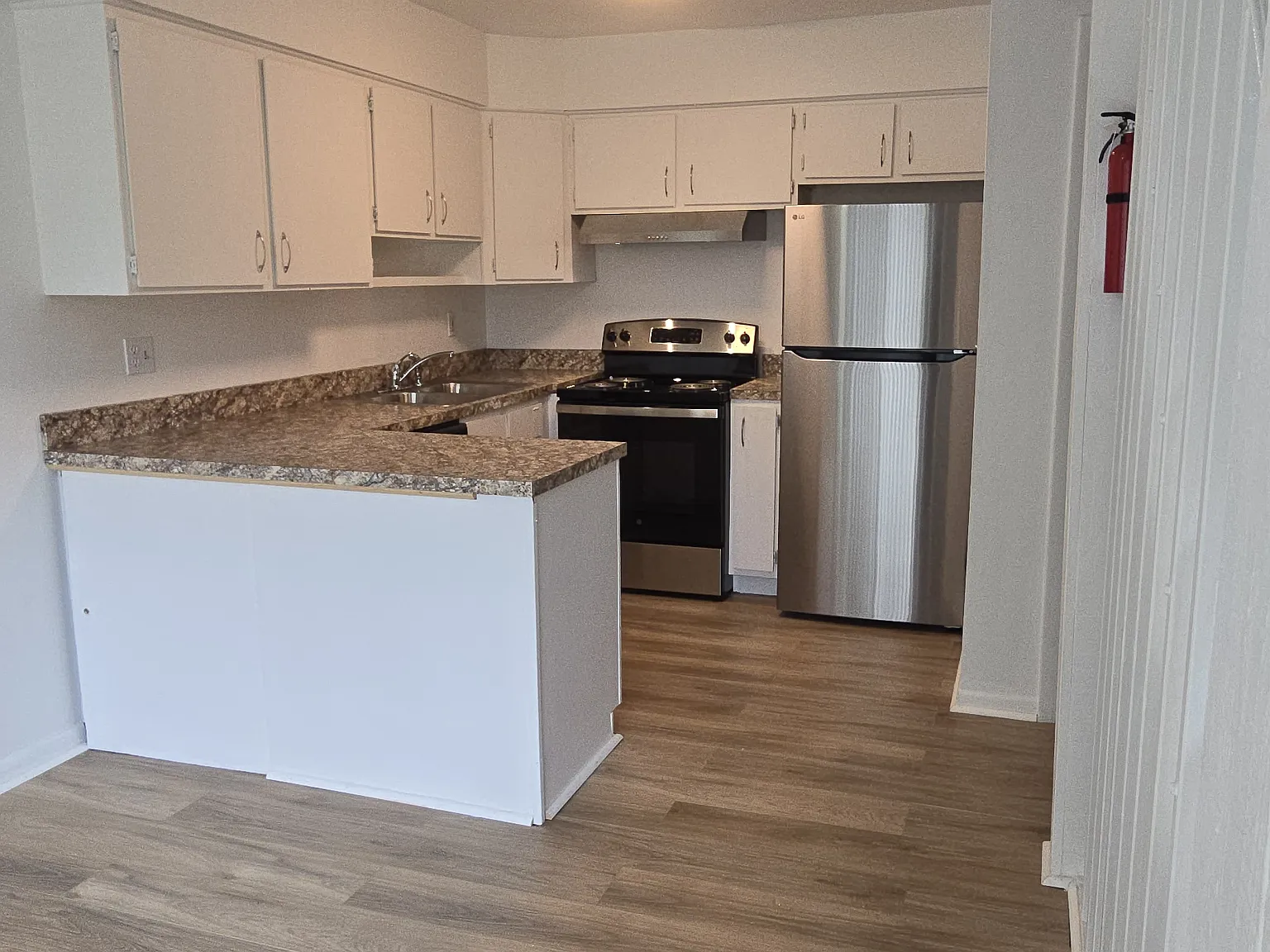 31767 Ivy Ln - 1 — Photo 2