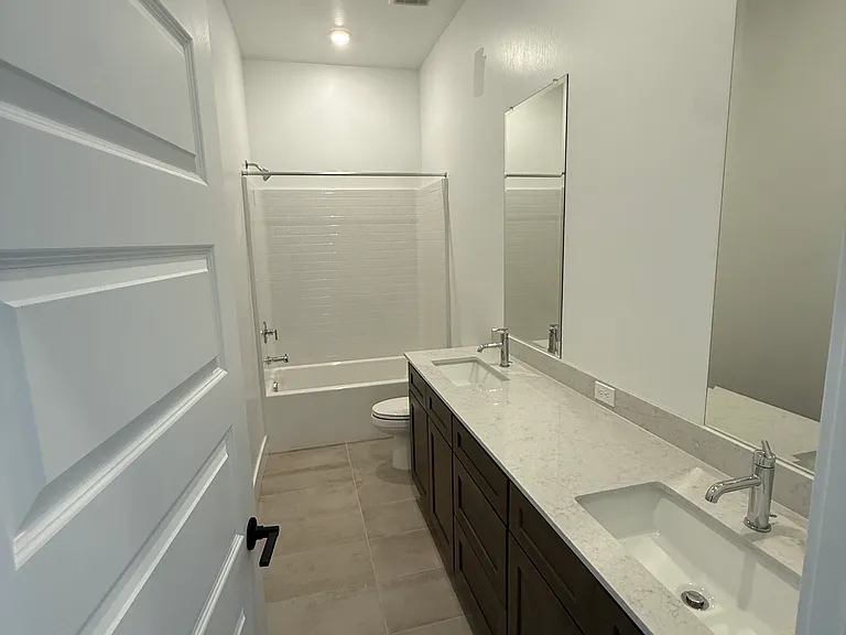 8431 Windsong Ave — Photo 14