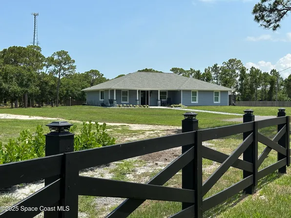 4135 Grant Rd, Grant Valkaria, FL 32949