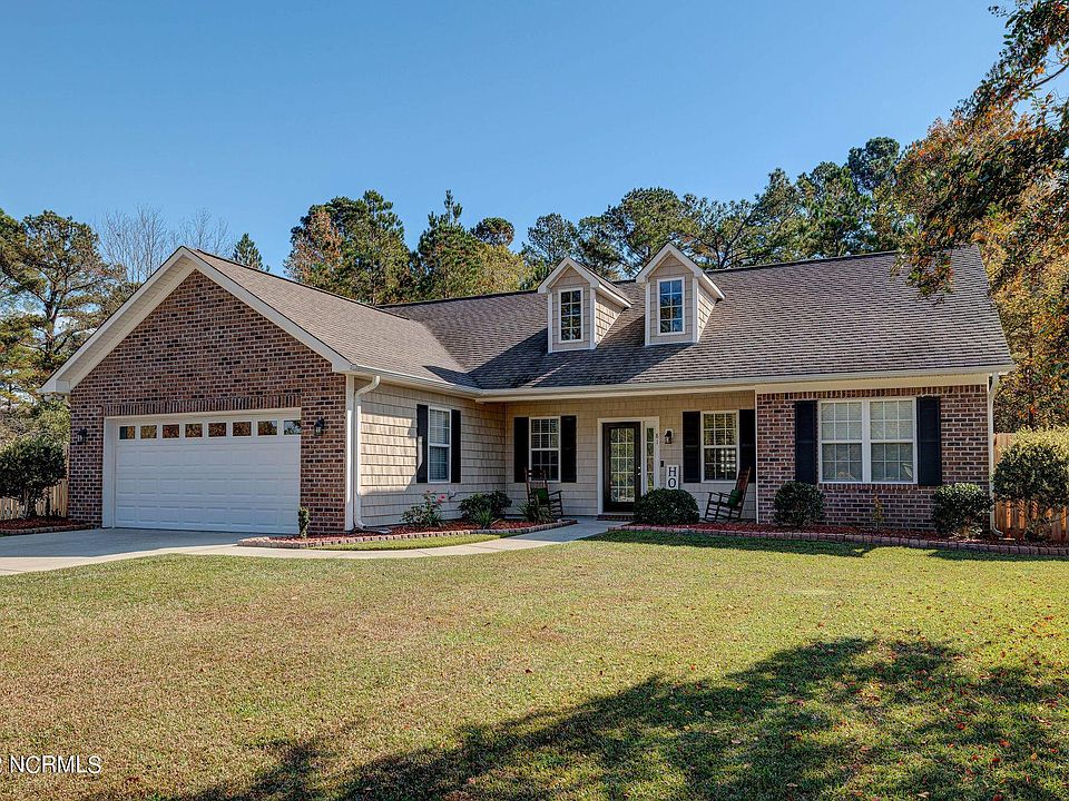 1st image of 81 Pine Village Dr