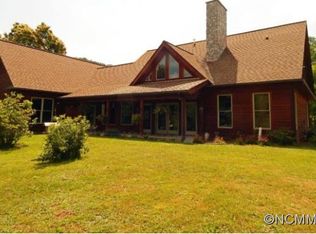 565 Jenkins Rd, Canton, NC 28716