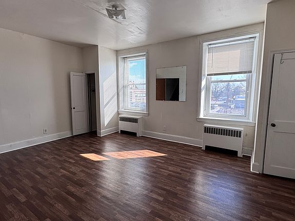 2nd image of 8006 Frankford Ave APT 2
