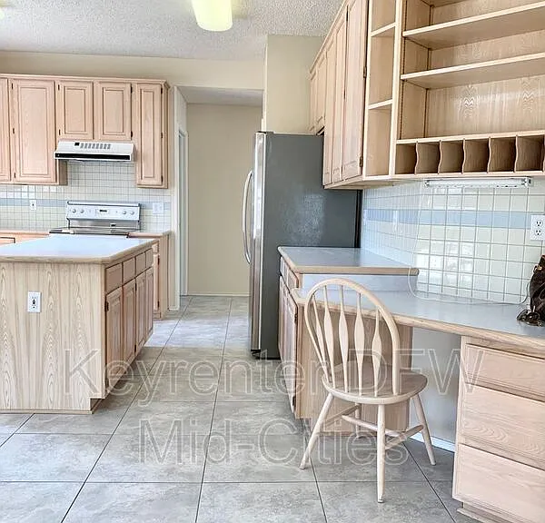2320 Kittyhawk Dr — Photo 8