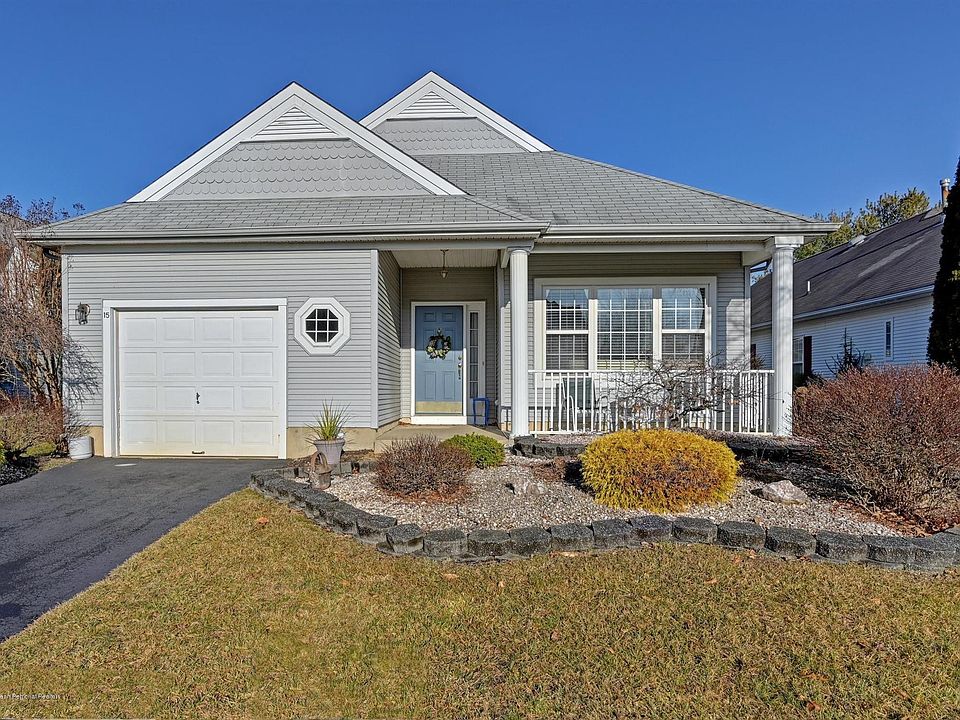 1st image of 15 Falstaff Dr