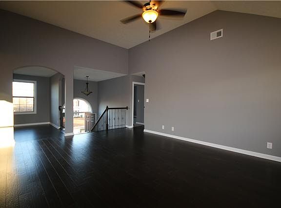 3rd image of 17 Liberty Park Lot 17