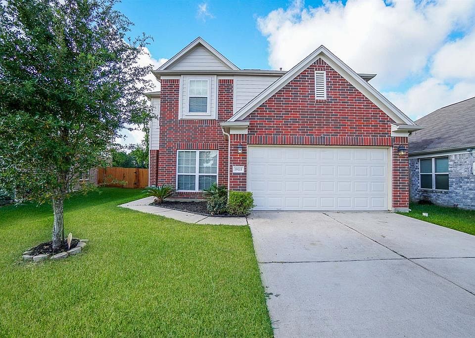1st image of 19115 Clevera Walk Ln
